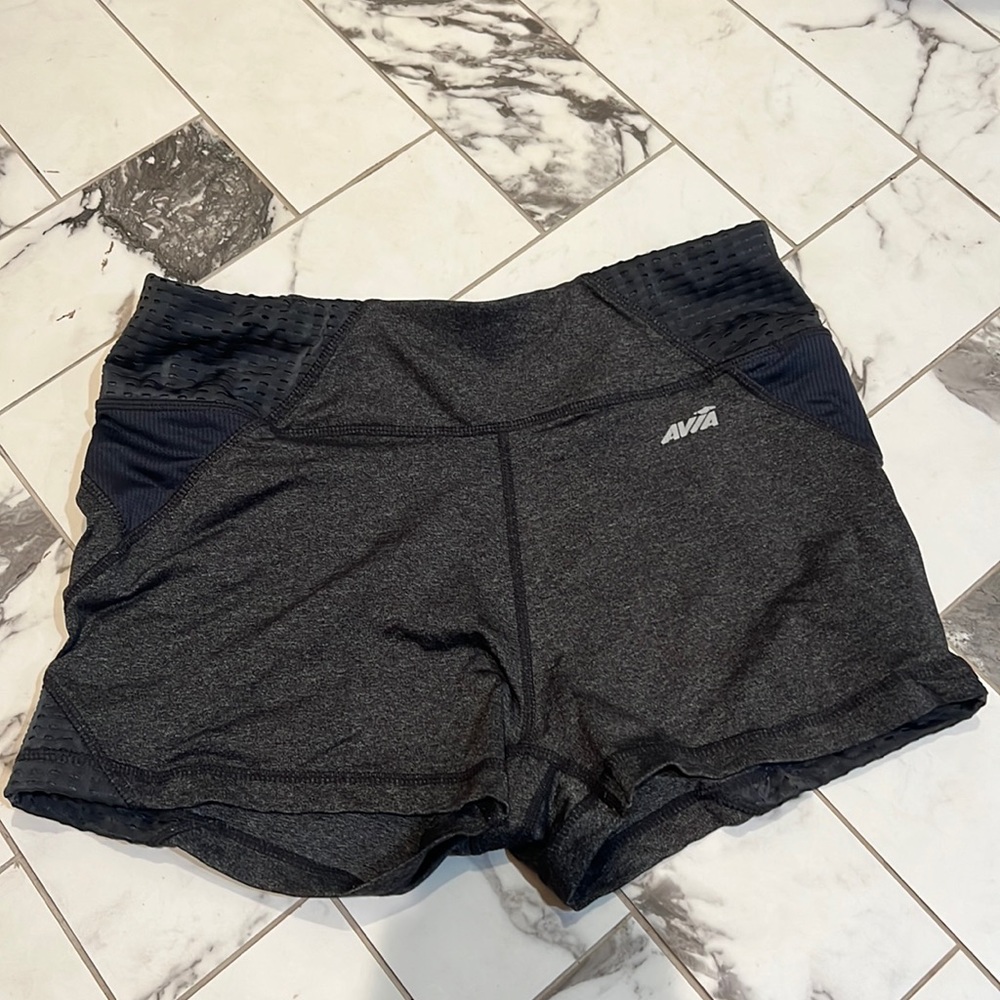 Avis thick biker shorts